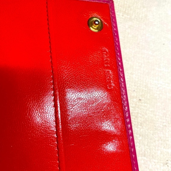 Miu Miu Pink Leather Clutch Wallet with Gold Logo Amaze-zing - Picture 7 of 13
